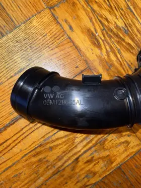 06m129041 Audi B9 S4/s5 Oem Turbo Inlet