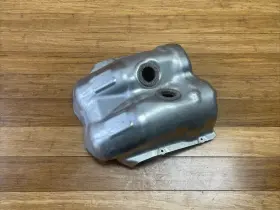 11657856414 Bmw 2016 - 2024 M5 F90 4.4l Engine Turbocharger Upper Heat Shield Oem