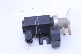 11747548706-21107 Bmw 2007-2009 135i 335i 535i Turbo Charger Pressure Converter Valve