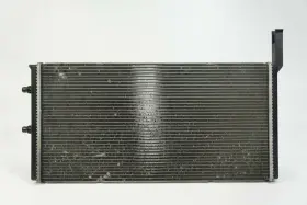 7601832 Bmw 2011-2016 550i 650i F10 4.4l V8 N63 Engine Motor Cooling Radiator