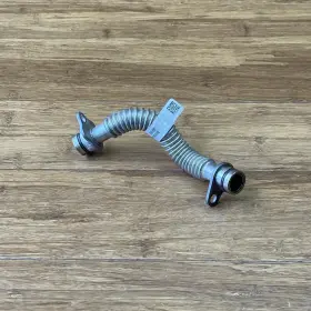 8489608 Bmw 2023-2025 X1 U11 2.0l Engine Turbocharger Water Outlet Hose Tube Oem
