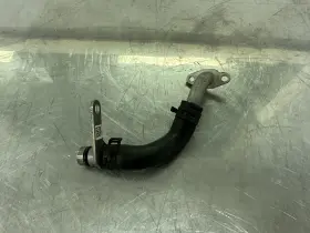8588934 Bmw 2012-2018 320i 2.0l - Turbo Oil Pipe / Line Outlet