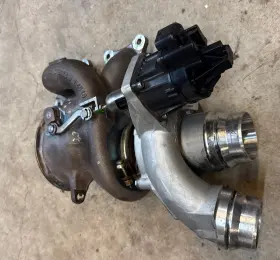 8679021 Bmw 19-23 Oem G05 G06 G07 G12 G16 G30 Turbo Charger 2 Port With Manifold B58 Core