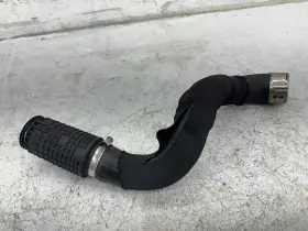 341565513 Cadillac 2020-2025 Ct5 Engine Intercooler Inlet Tube Hose With Adapter