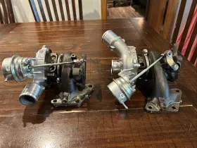 6c879 Fomoco 6k682 Turbos For A 3.0 Liter Ecoboost Lincoln Continental
