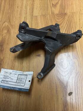 Ford 1854824x1 Nos Turbo Bracket