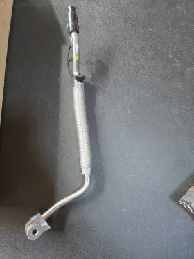 Gb5z-9g440-a Ford Turbocharger Oil Line Gb5z9g440a