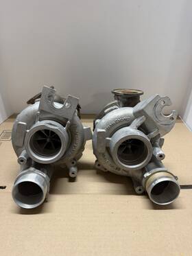 Garrett 824453-3 Pair Honeywell Turbochargers Mgt2260 Untested