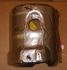 12723833 General Motors Nos 2017-24 Chevrolet Silverado Gmc Sierra 6.6l Turbo High Temp Cover Shield