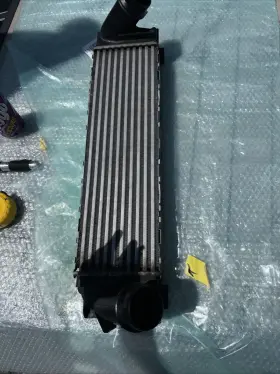 17517618809 Genuine Bmw Oem Intercooler For