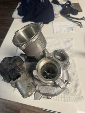 Ihi F51ceg-sr031b Used Genuine Turbo Is20 For Mk7 Golf/gti/audi 60k Miles
