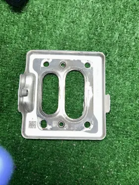 K743d Jaguar 2018-2020 Xe 2.0l Turbo Turbocharger Lower Gasket Shield Cover Oem