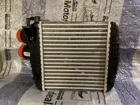 670109554 Maserati 2017 2018 2019 2020 Levante 3.0 Intercooler Rh Oem