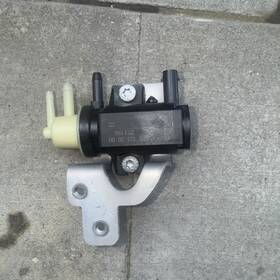 Mercedes-benz A0001532000 Mercedes-benz Solenoid Valve New Condition