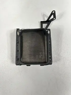 A2175050530 Mercedes-benz 14-17 W222 S550 Sedan Additional Intercooler Air Cooler With Shroud Oem