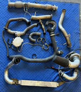 Ilyv33t Momentum Garrett Top Mount Turbo Kit For Nissan 350z And G35 03-06 Vq35de Z33