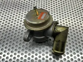 14483-40p01 Nissan 1990-1991 300zx Twin Turbo Recirculation Valve Passenger Side Z32 Tt Bov