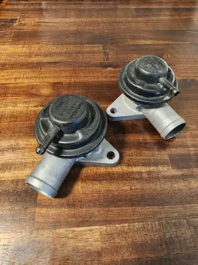14483-jf00b Nissan R35 Gt-r Oem Recirculation Valves