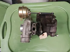 7486079 Saab 7568108 New Oe 9000 Airesearch Turbo Charger Fiyts 1986 To 1989