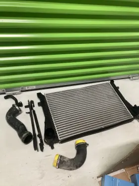 Ax65484 Volkswagen 2018 2019 2020 2022 Golf Jetta Tiguan Turbo Intercooler Oem
