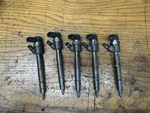 Fuel Injector Set X5 04-06 Sprinter Mb Freightliner Dodge 2.7L OM647 Mercedes Used. Price: $269.00.