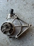 Bmw Engine Vacuum Pump 0710336182A 0710336189D Used. Price: $34.00.